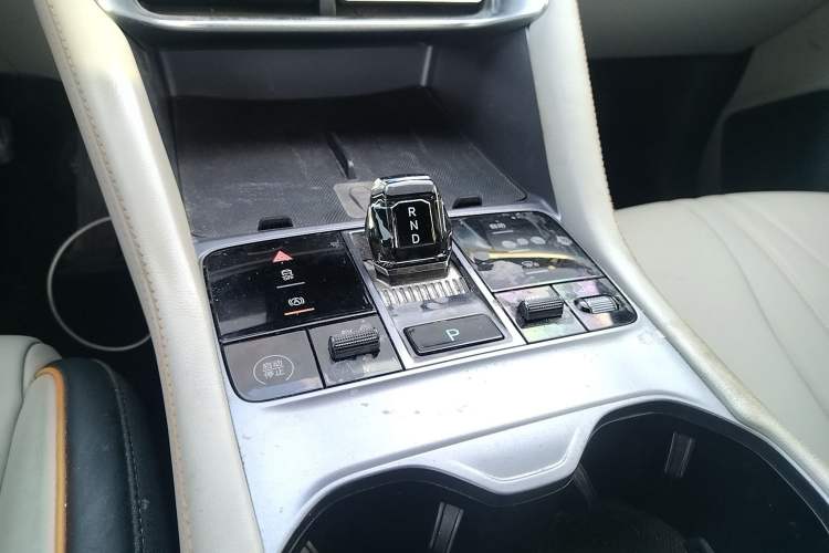 Used BYD Song PLUS New Energy 2024 HONOR Edition DM-i 110km Flagship Model
