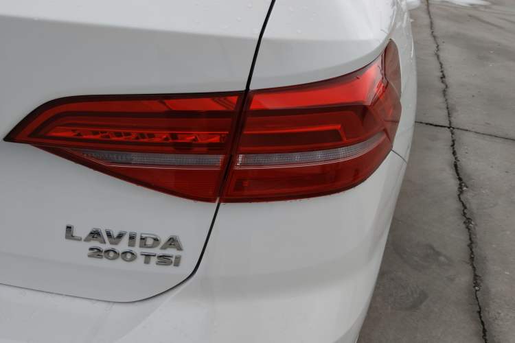 Used Volkswagen Lavida 2018 Hatchback 200TSI DSG Comfort Edition China V Standard