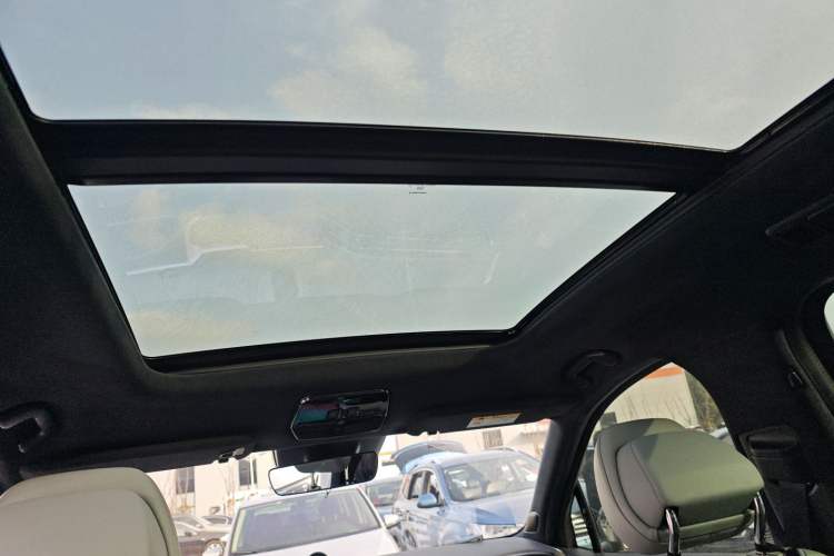 Used Nio ES8 2020 580 km Range Signature Edition Six-Seater Version
