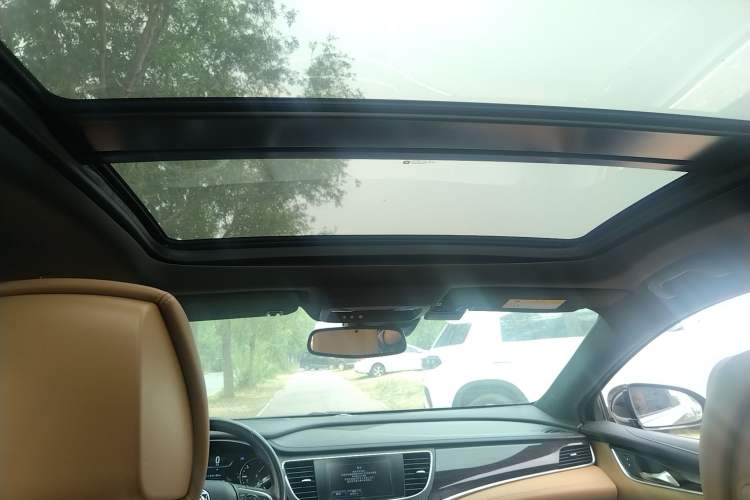 Used Buick LaCrosse 2016 28T Flagship Model
