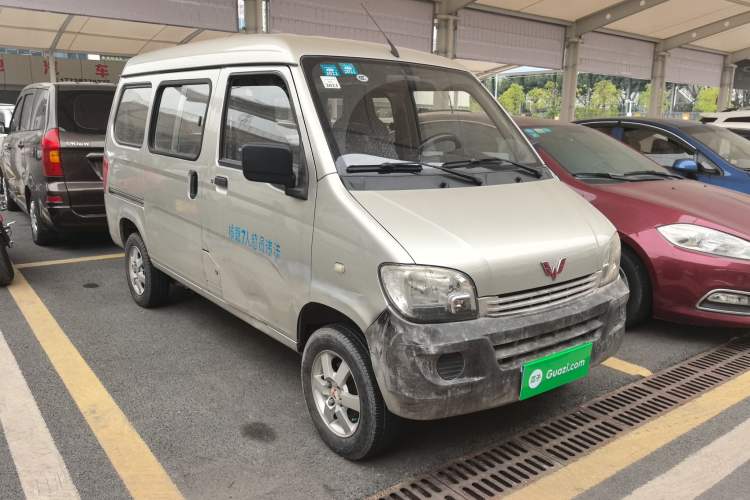 Used Wuling Zhiguang 2013 1.0L Practical Version