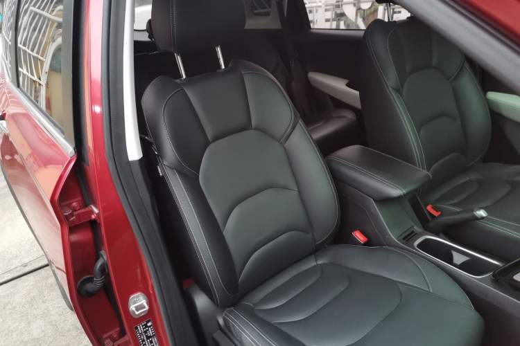 Used Baojun 530 2018 1.8L Automatic Luxury Version China V
