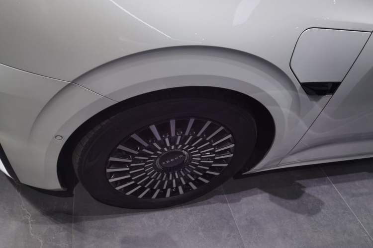 Used Zeekr 009 2022 WE Edition
