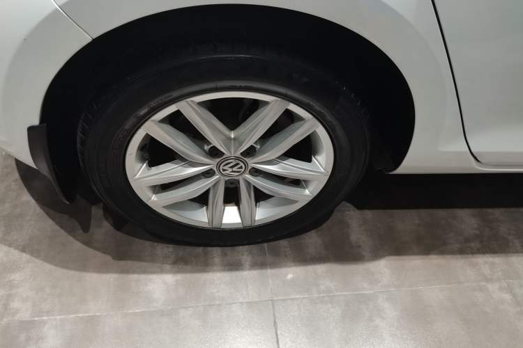 Used Volkswagen Golf 2018 1.6L Automatic Comfort Model
