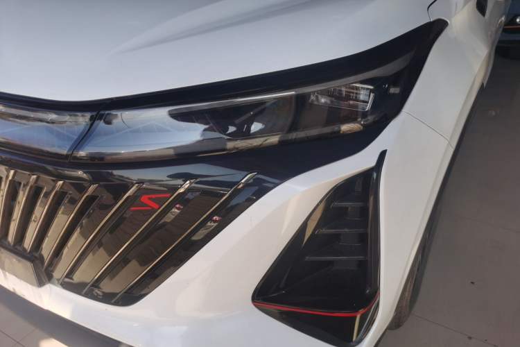 Used Changan CS75 PLUS 2022 2nd Generation 1.5T Automatic Luxury Version
