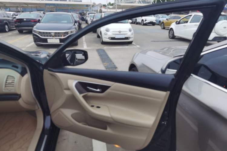 Used Nissan Teana 2013 2.0L XL Comfort Edition
