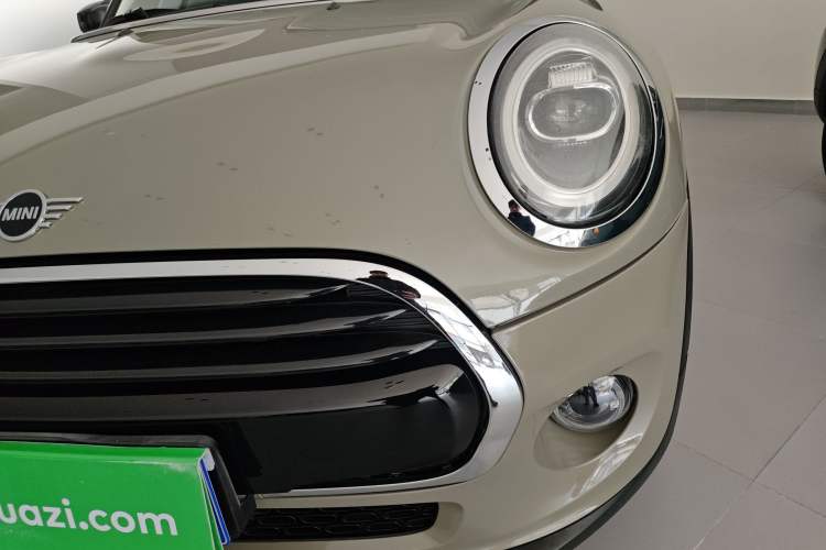 Used  MINI 2019 1.5T COOPER Classic Edition
