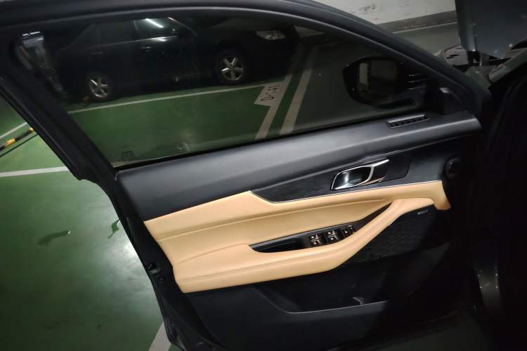 Used Changan UNI-K 2021 2.0T Excellence Edition