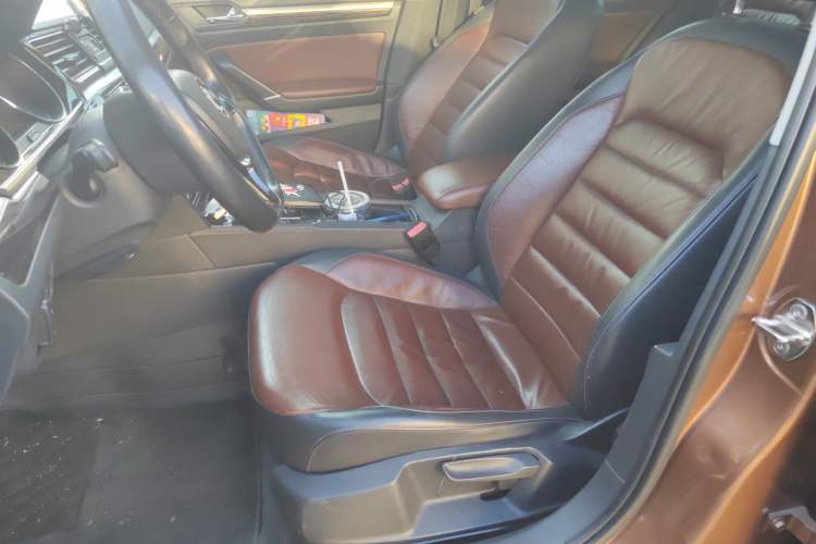 Used Volkswagen Lamando 2015 330TSI DSG Comfort Edition
