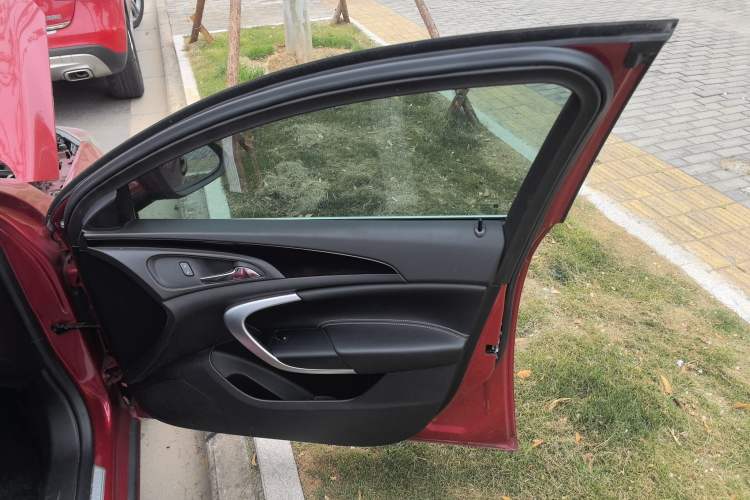 Used Buick Regal 2015 1.6T Leading Technology Model
