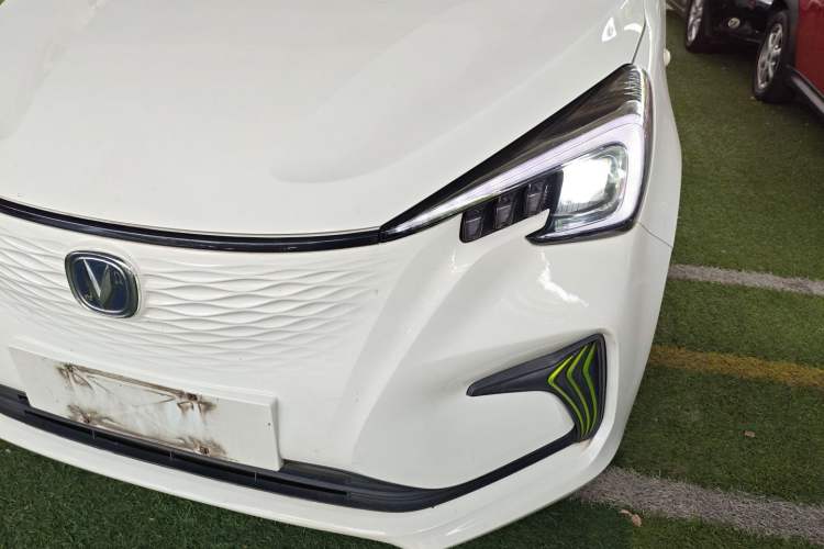 Used Oshan Benni E-Star 2021 National Edition Xin Yue Version (Fast-Charging Edition) Lithium Iron Phosphate (31.18 kWh)
