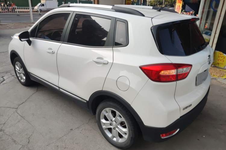 Used Changan CS15 2016 1.5L Manual Fashion Edition
