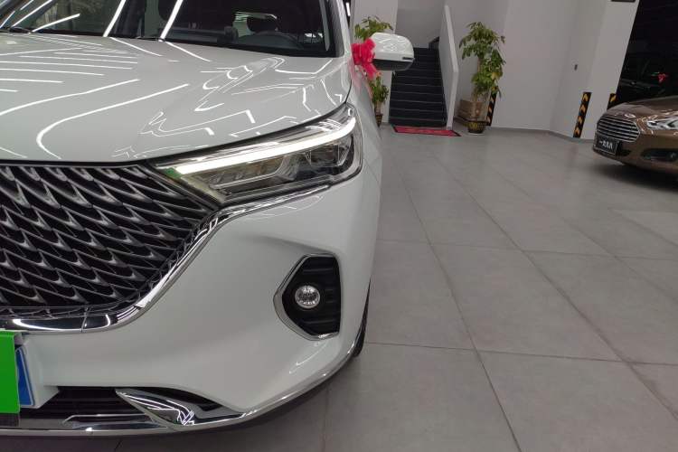 Used Haval M6 2021 PLUS 1.5T DCT Smart Enjoyment Model