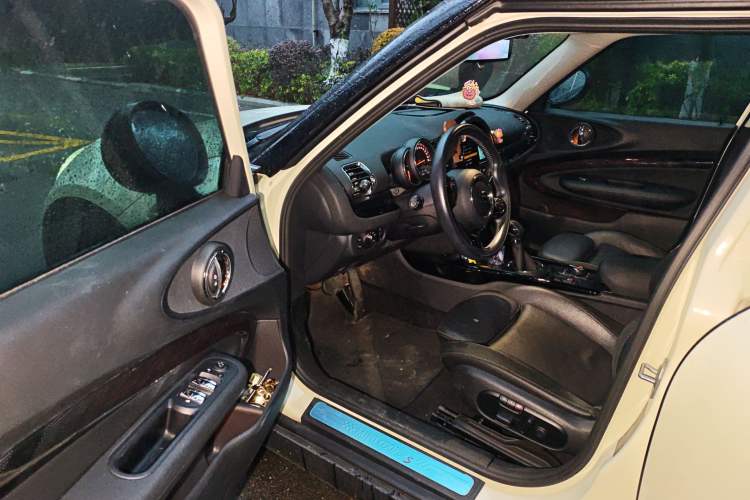 Used  Clubman 2018 2.0T COOPER S Artist