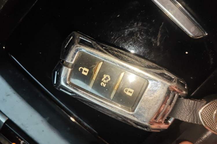 Used Changan Eado 2019 High-Energy Edition 1.6L GDI Automatic Pioneer Model China VI Standard