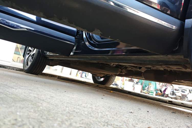 Used Baojun 560 2015 1.8L Manual Luxury Model
