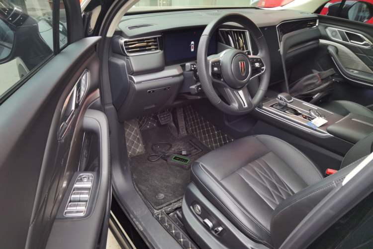 Used Hongqi HS7 PHEV 2024 2.0T PHEV Four-Wheel Drive Flagship Edition 6 Seats
