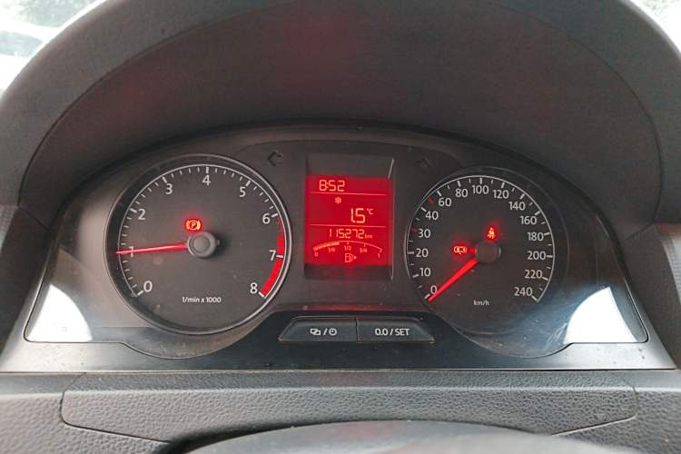 Used Volkswagen Santana 2015 1.4L Manual Fashion Edition
