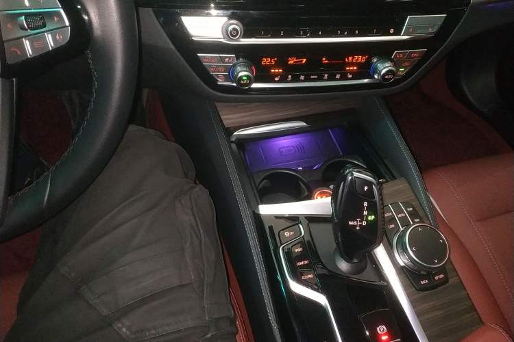 Used BMW 5 Series 2023 530Li Leading Edition Luxury Package
