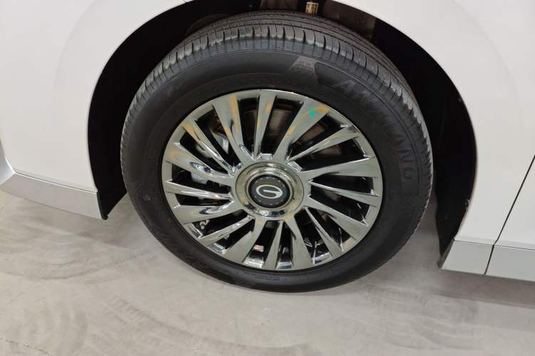 Used GAC Trumpchi M8 2023 Zongshi Series Dual-Motor YuZun Edition
