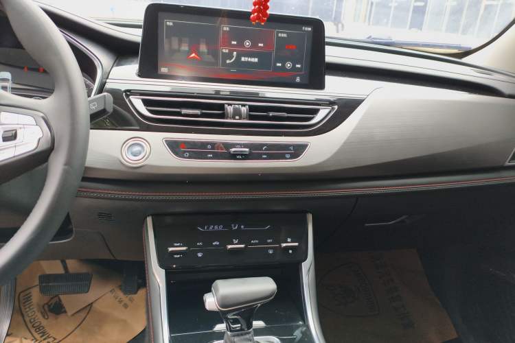 Used Changan CS75 2021 Honor Million Edition 280T DCT Luxury Model
