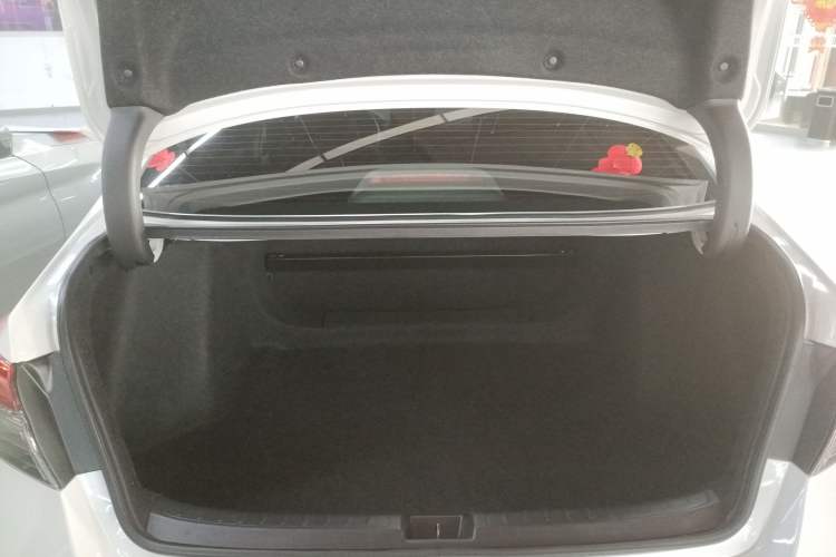 Used Honda Civic 2023 240TURBO CVT Dynamic · Center Stage Special Edition