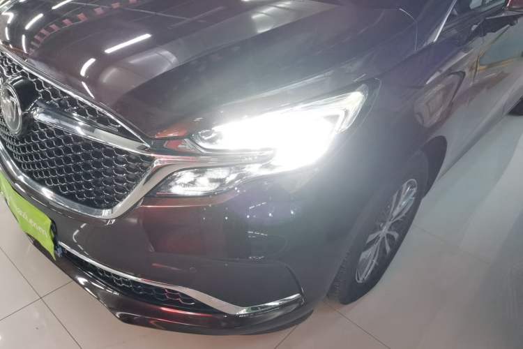 Used Buick GL8 2021 ES Land Cruiser 653T Luxury Edition
