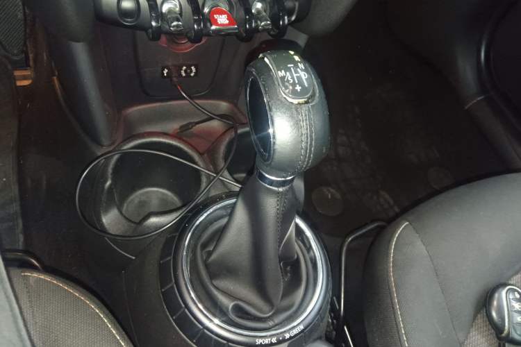 Used  MINI 2014 1.5T COOPER Fun
