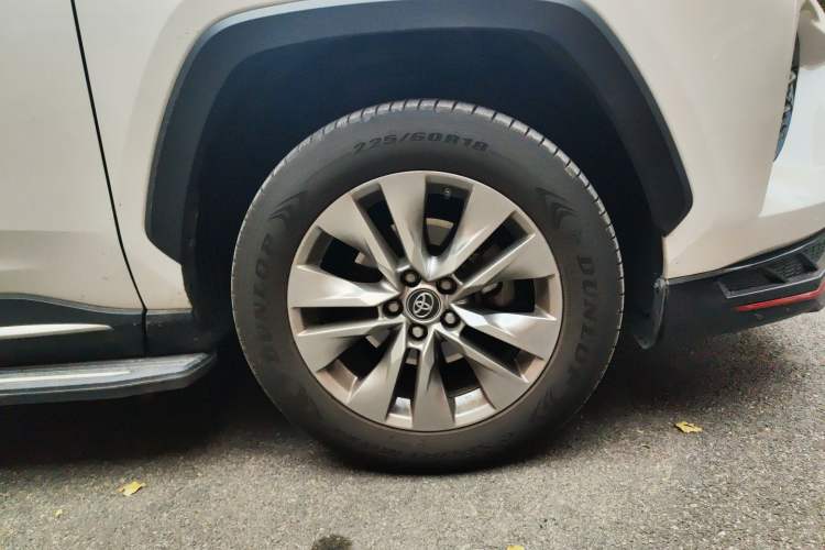 Used Toyota Wildlander 2022 2.0L CVT Four-Wheel Drive Luxury Edition