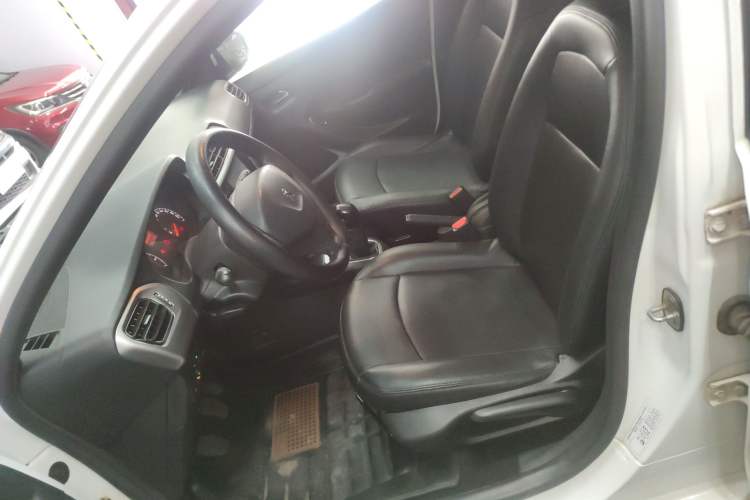 Used Peugeot 301 2014 1.6L Manual Comfort Edition CNG