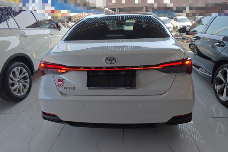 Used Toyota Avalon 2024 2.0L Luxury Edition

