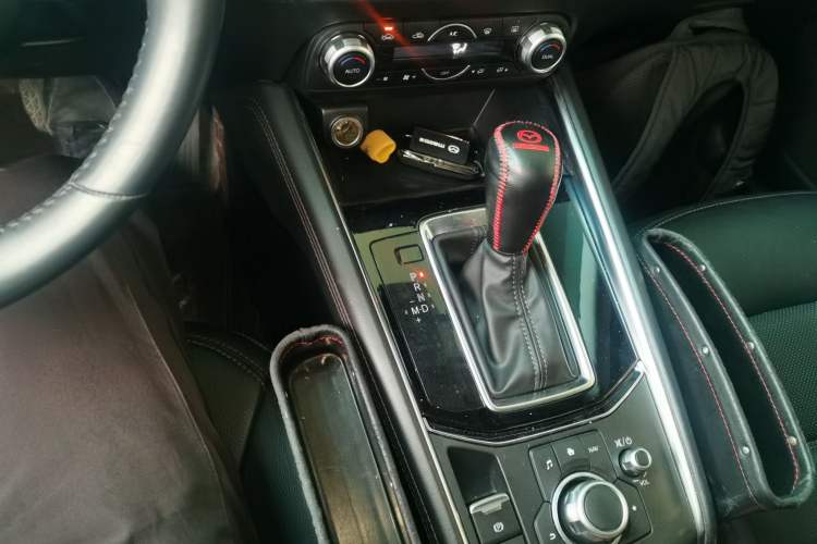 Used Mazda CX-5 2022 2.5L Automatic 4x4 Prestige Edition
