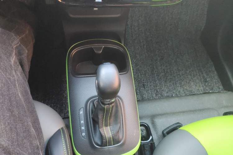 Used Roewe Clever 2021 302km Excellence Edition
