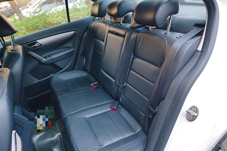 Used Volkswagen Lavida 2013 Restyled Classic 1.6L Automatic Comfort Edition
