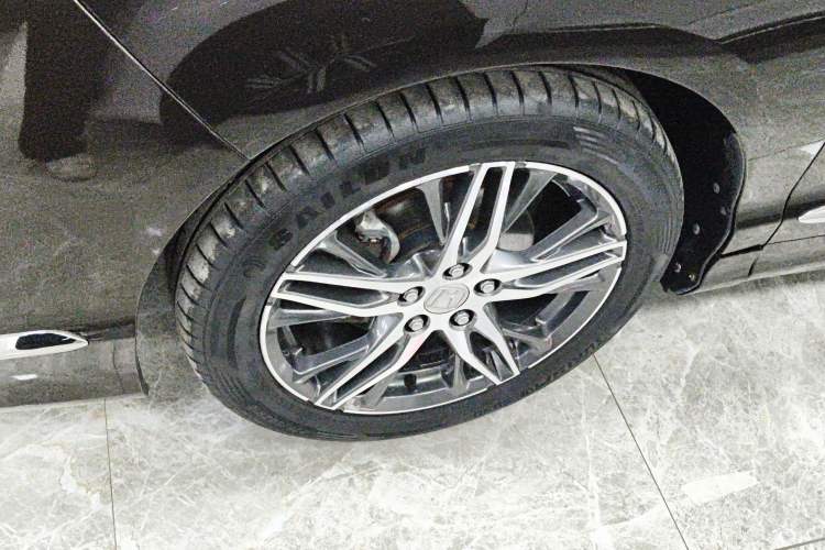 Used Honda Elysion 2019 2.0L Hybrid Supreme Edition
