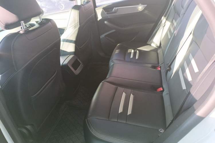 Used BYD Qin Pro 2019 Super Edition 1.5TI Automatic Smart Connect Dynamic Model China VI Standard