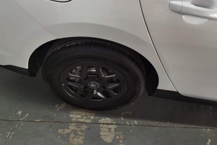 Used BYD Qin PLUS 2025 DM-i Smart Drive 55KM Leading Model