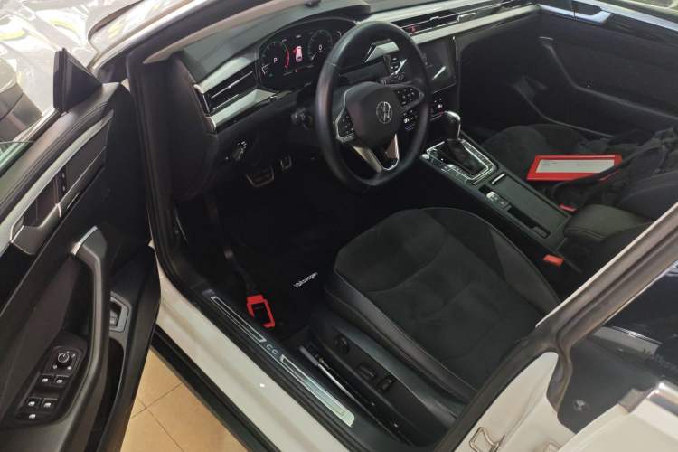 Used Volkswagen FAW-Volkswagen CC 2021 Estate Car 330TSI Hunter Vision Edition