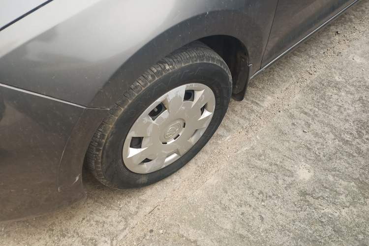 Used Skoda Rapid 2016 1.6L Manual Front-Wheel-Drive Version
