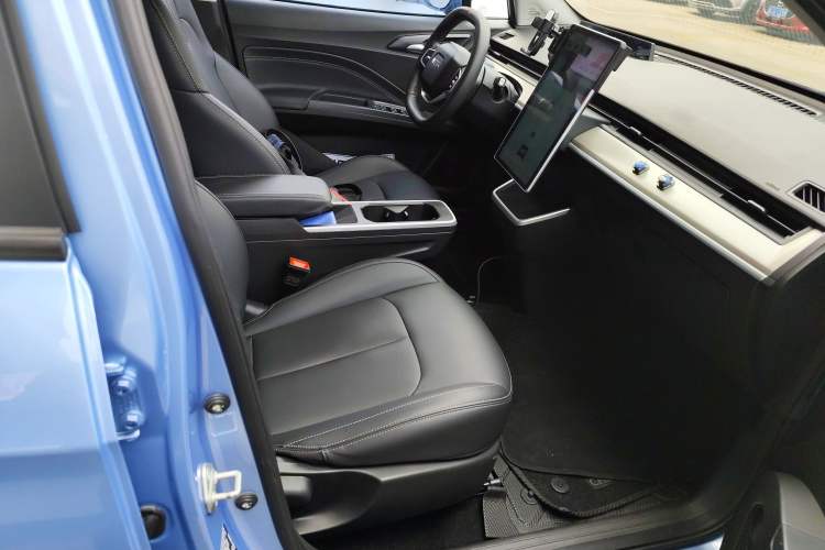 Used NETA V 2022 Pro Long-Range Smart Edition
