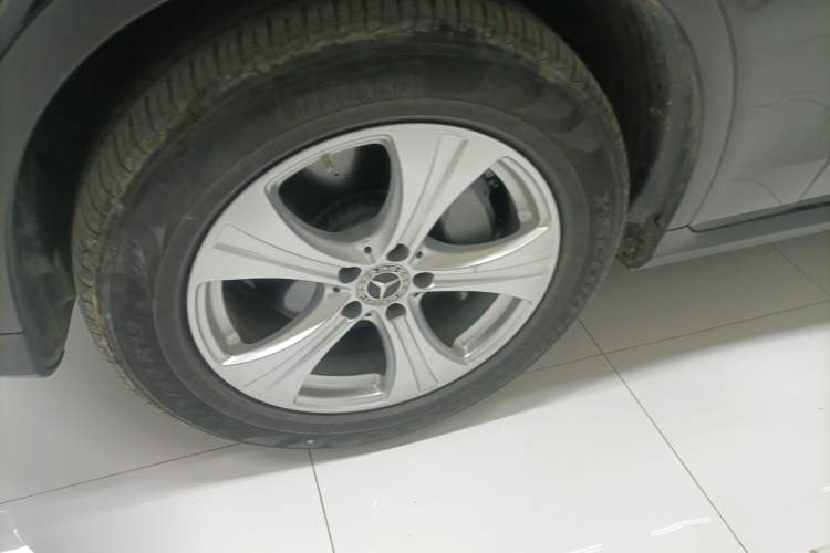 Used Mercedes-Benz GLC 2020 Facelifted GLC 260 L 4MATIC Dynamic Edition
