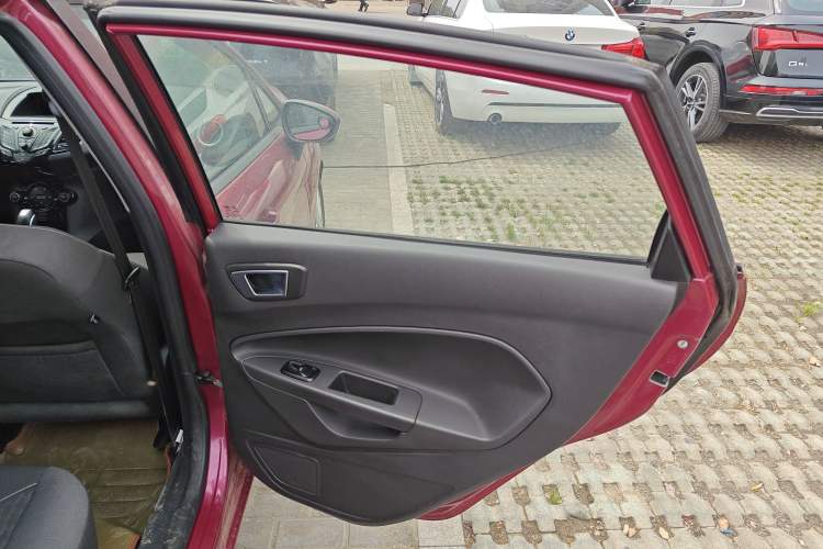 Used Ford Fiesta 2013 Hatchback 1.5L Automatic Sport Model