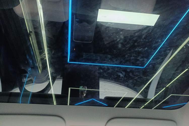 Used Tesla Model Y 2022 Long-Range All-Wheel-Drive Version
