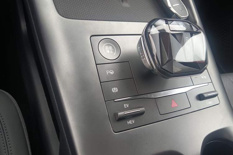 Used BYD Qin PLUS 2025 DM-i Smart Drive 120KM Superior Model