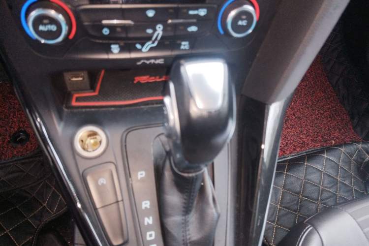 Used Ford Focus 2017 Hatchback EcoBoost 180 Automatic Elite Model
