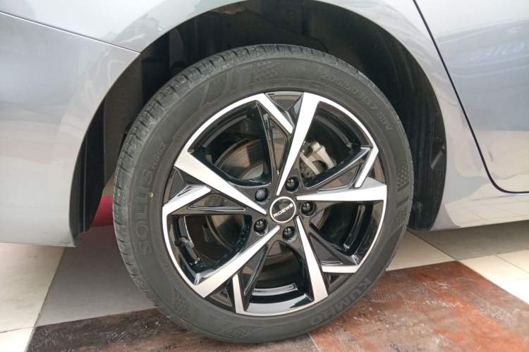 Used Roewe i5 2023 1.5L CVT Luxury Edition