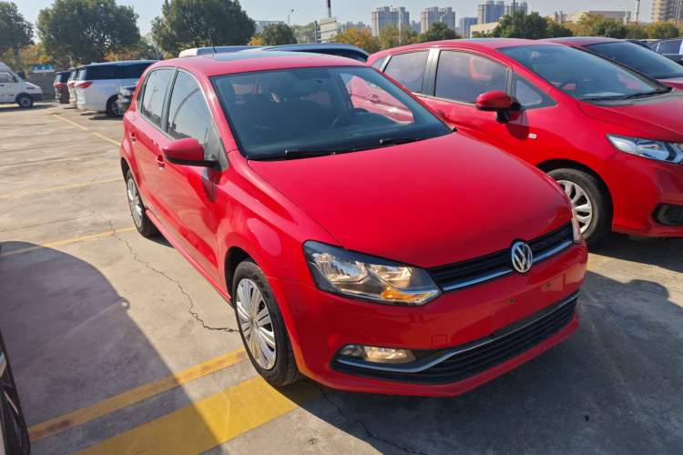 Used Volkswagen Polo 2016 1.6L Automatic Comfort Model
