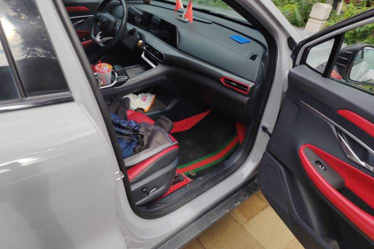 Used Changan UNI-T 2020 1.5T Flagship Version