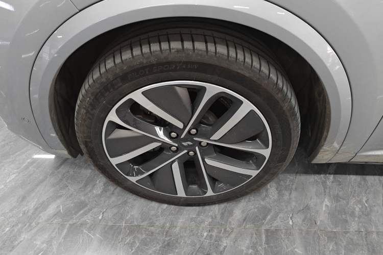 Used Li Auto L9 2024 PRO Model
