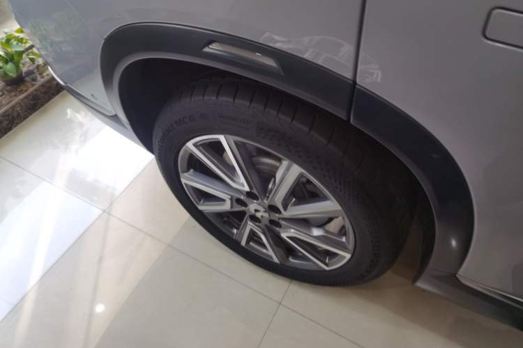 Used Nio ES8 2020 580 km Range 7-Seater Version